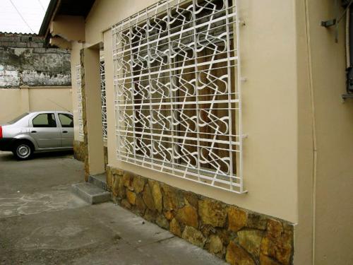 SE VENDE VILLA A PRECIO BAJO Y CON INGRESO DE RENTAS 