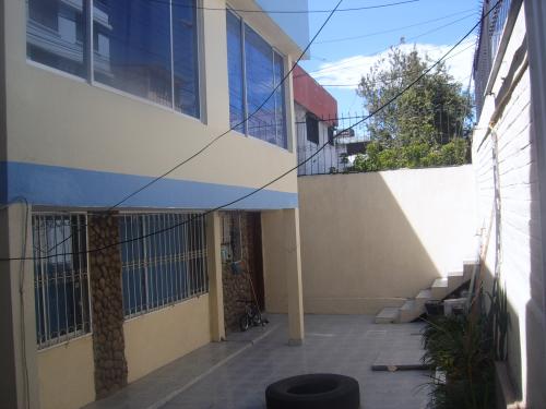 VENDO HERMOSA CASA EN QUITO