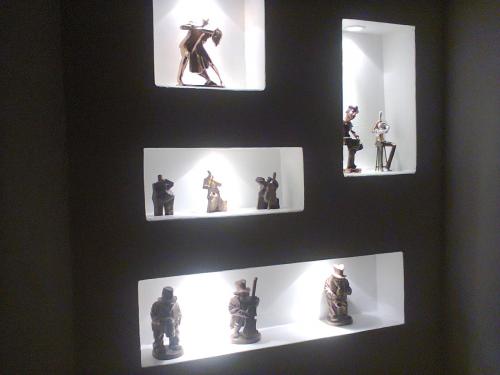 VENDO CASA EN BARRIO CENTENARIO