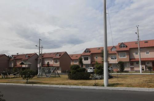 CASALES BUENAVENTURA, CONJUNTO PRIVADO, SECTOR CALDERÓN 114M2, ESQUINERA $66.000