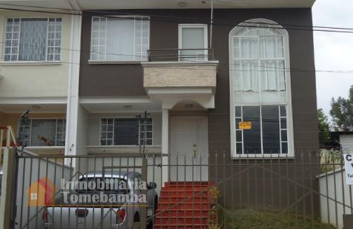 SE VENDE CASA EN CUENCA SECTOR TEJAR