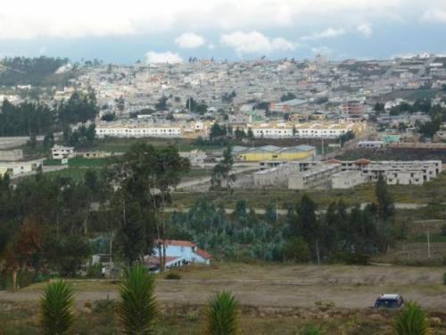 vendo   casa  dos  plantas  a  estrenar  ,conjunto  privado