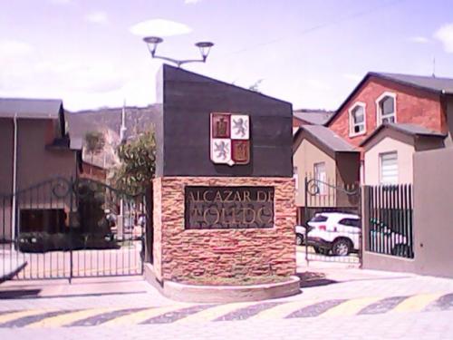 $123.000  OPORTUNIDAD  AL CONTADO vía mitad del mundo 172MTS JUNTO A CEMEXPO Alcázar de Toledo 