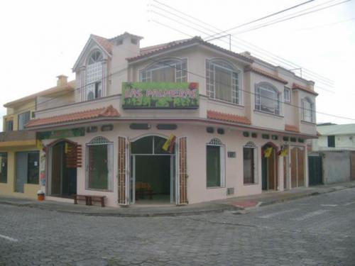 VENDO HERMOSA CASA ESQUINERA EN OTAVALO
