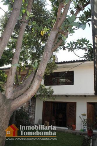 HERMOSA CASA DE VENTA EN CUENCA SECTOR ZONA ROSA