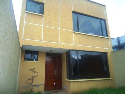VENDO CASA INDEPENDIENTE  SUR DE QUITO