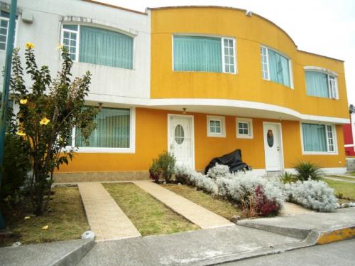 VENDO CASA EN CONJUNTO  SANGOLQUI SECTOR SELVA ALEGRE