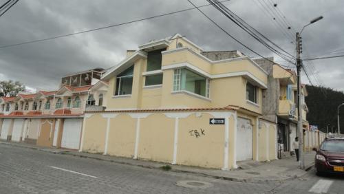 HERMOSA CASA EN VENTA EN OTAVALO