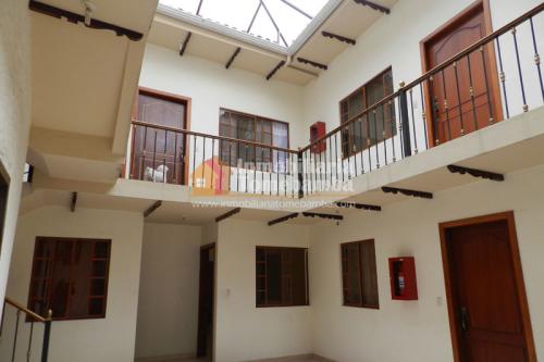 CASA RENTERA DE VENTA EN CUENCA SECTOR CENTRO HISTÓRICO