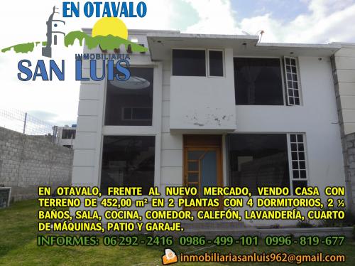 En Otavalo, frente al nuevo mercado, vendo casa con terreno de 452,00 m²