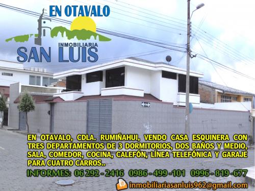 En Otavalo, Cdla. Rumiñahui, cerca a los juzgados, vendo casa con 3 departamentos
