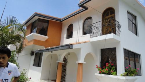 VENDO CASA EN IBARRA