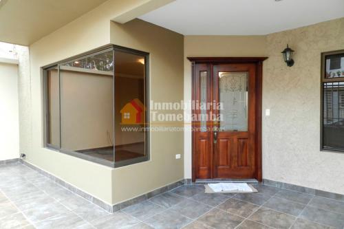 CASA POR ESTRENAR DE VENTA EN CUENCA SECTOR CAMPOSANTO SANTA ANA