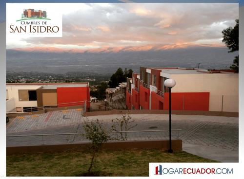 Conjunto Habitacional Cumbres de San Isidro.