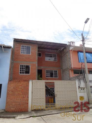 CASA RENTERA CON 2 INMUEBLES INDEPENDIENTES SECTOR CONTROL SUR