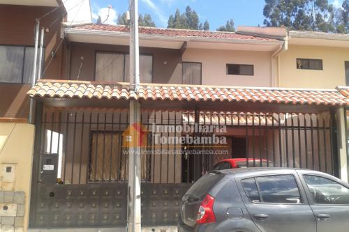 CASA DE VENTA EN CUENCA SECTOR OCHOA LEÓN