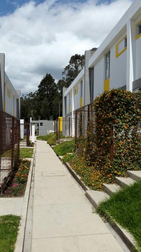 Casa Nueva Sur Quito, Proyección a 3 Pisos, Monserrat, Camino Antiguo a Conocoto