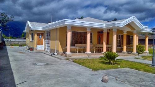 SE VENDE CASA PLANTA BAJA