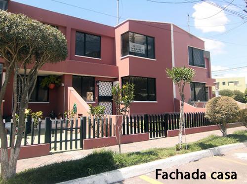 DOS HEMISFERIOS,CASA REMODELADA Y MEJORADA,122M2 DE CONSTRUCCIÓN $95.000 2353232, 0997592747