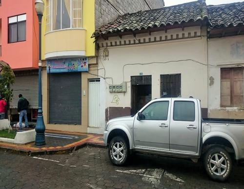 VENDO PROPIEDAD DE 155m2 EN EN CENTRO DE OTAVALO