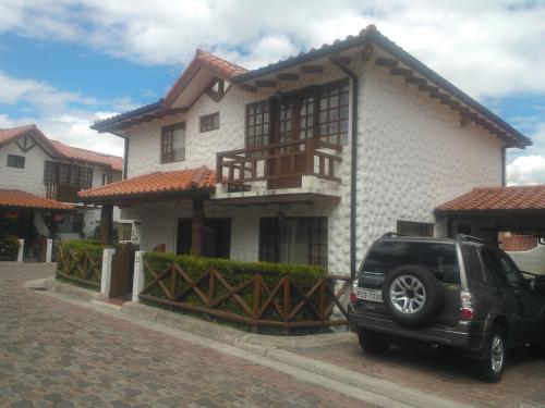 AMBIENTES RELAJANTES,tipo Hacienda, 3 dormitorios, no adosada