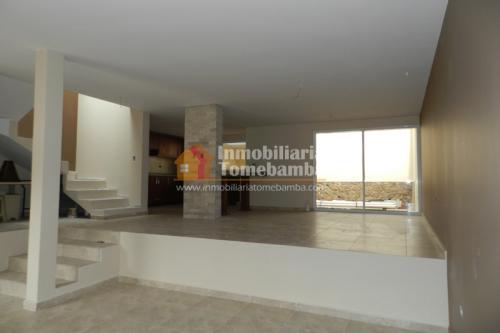 HERMOSA CASA DE VENTA EN CUENCA SECTOR LA CALERA