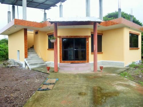 Se Vende Hermosa Casa en la Isla Santa Cruz Galápagos