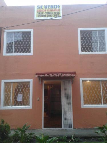 CASA DE  VENTA EN CHILLOGALLO