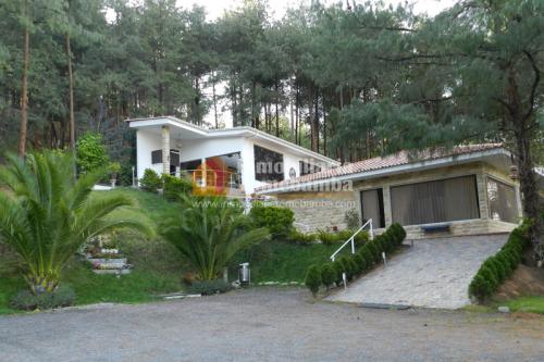 HERMOSA CASA DE VENTA EN CUENCA SECTOR TARQUI