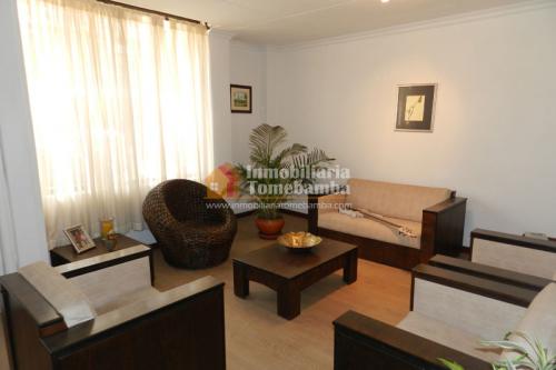 CASA DE VENTA EN CUENCA SECTOR PRIMERO DE MAYO