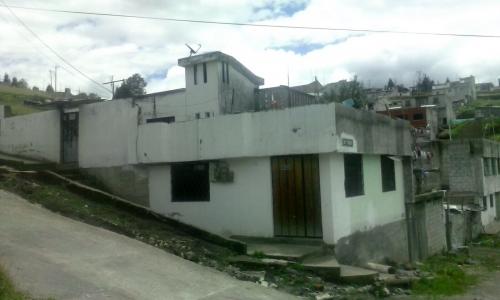 SE VENDE CASA EN EL SECTOR DE LA ARGELIA ALTA 55.000 NEGOCIABLES