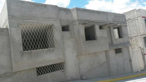 VENDO BODEGA PARA INDUSTRIAS ADICIONAL VIVIENDA EN OBRA NEGRA