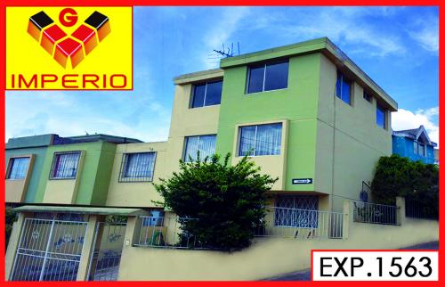 CASA ESQUINERA SAN JOSE DE MORAN