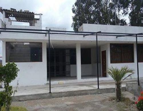 DE OPORTUNIDAD EN OTAVALO VENDO COMPLEJO RECREACIONAL