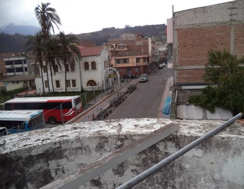 VENDO PROPIEDAD EN EL CENTRO DE OTAVALO