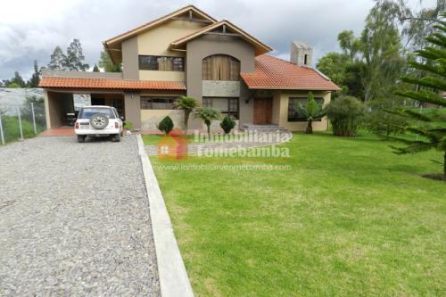 CASA AMPLIA DE VENTA EN CUENCA SECTOR SAN JOAQUÍN
