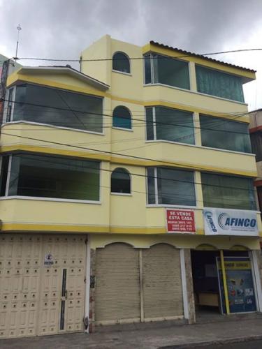 Venta de casa rentera 3 pisos