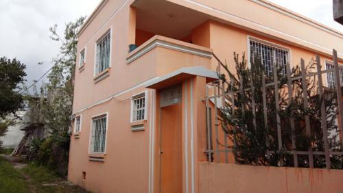 Vendo casa de cemento armado en Otavalo