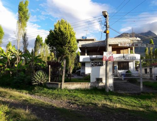 VENDO HERMOSA CASA DE CAMPO EN IBARRA 
