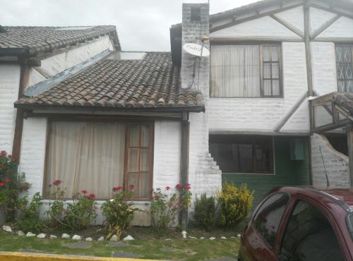 Hermosa casa en el mejor sector del Valle