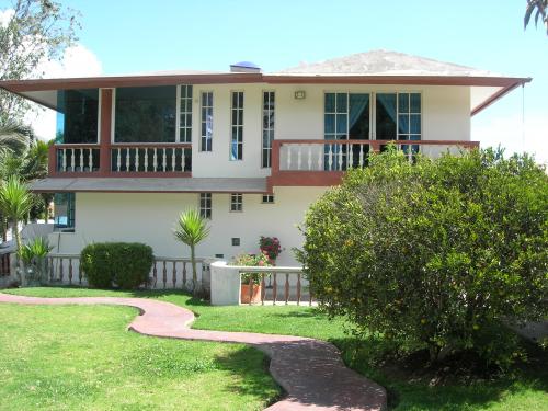 VENDO HERMOSA CASA MEJOR OFERTA FINANCIAMIENTO