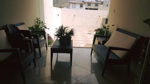 SE VENDE CASA EN SANTA CECILIA