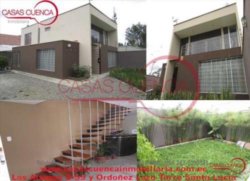 CASA CON AMPLIO JARDIN VIA AL VALLE 