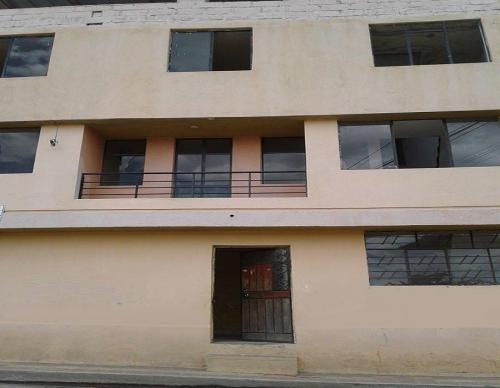 CASA EN OTAVALO A $48.000 DÓLARES NEGOCIABLES