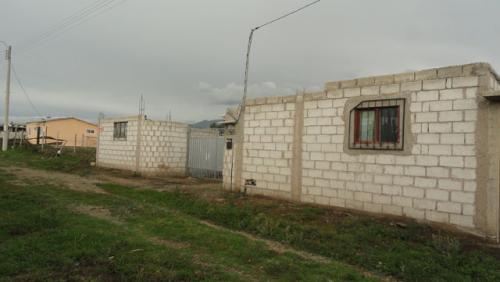 Se vende casa en CAYAMBE en el Barrio 1º de Mayo