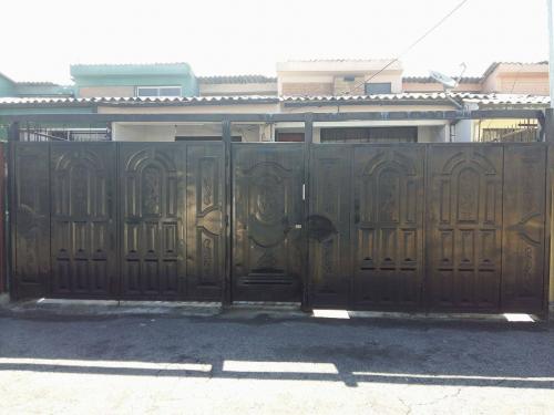 Casa en el sector de la Rumiñahui, Norte de Quito, bonita, hermosa casa
