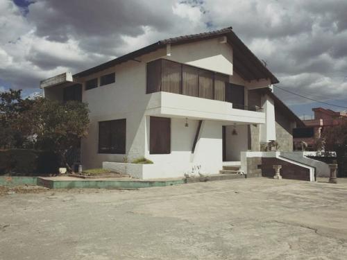 Casa en la Mitad del Mundo, Quita, villa, propiedad, NOrte de Quito