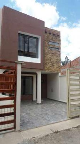 CASA  A ESTRENAR SECTOR DE LA KENNEDY 