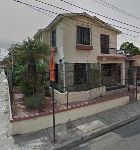 CASA CON CARACTER | BARRIO DE SEGURO (COLINDANTE BARRIO DEL CENTENARIO)