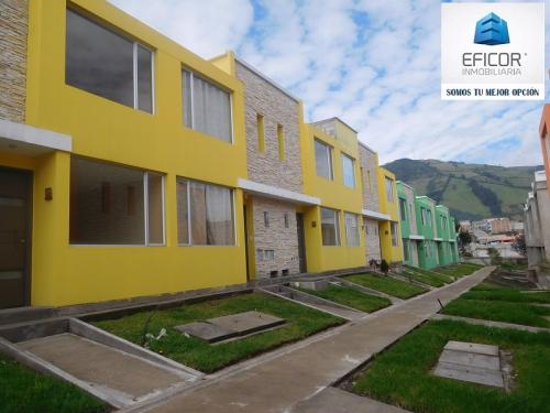 VENDO CASA A ESTRENAR 3 DORMITORIOS  EXCELENTE SECTOR SUR DE QUITO GUAMANÍ